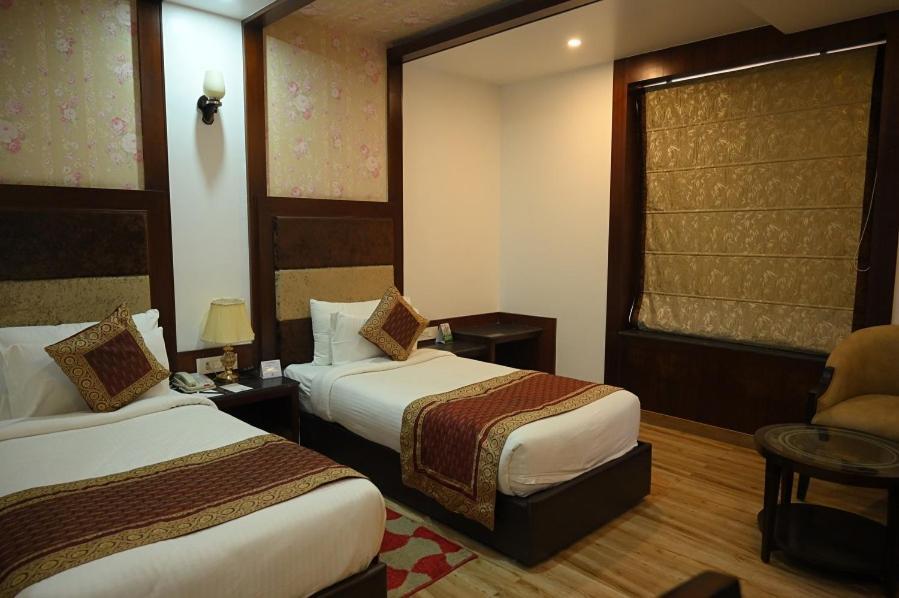 Square Inn Hotel,Βαρανάσι Εξωτερικό φωτογραφία