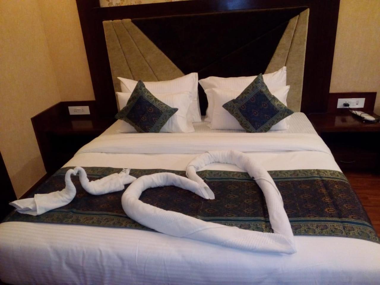 Square Inn Hotel,Βαρανάσι Εξωτερικό φωτογραφία