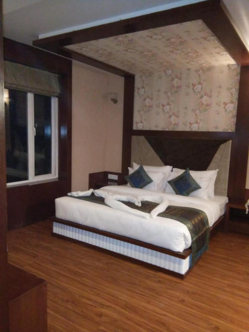 Square Inn Hotel,Βαρανάσι Εξωτερικό φωτογραφία