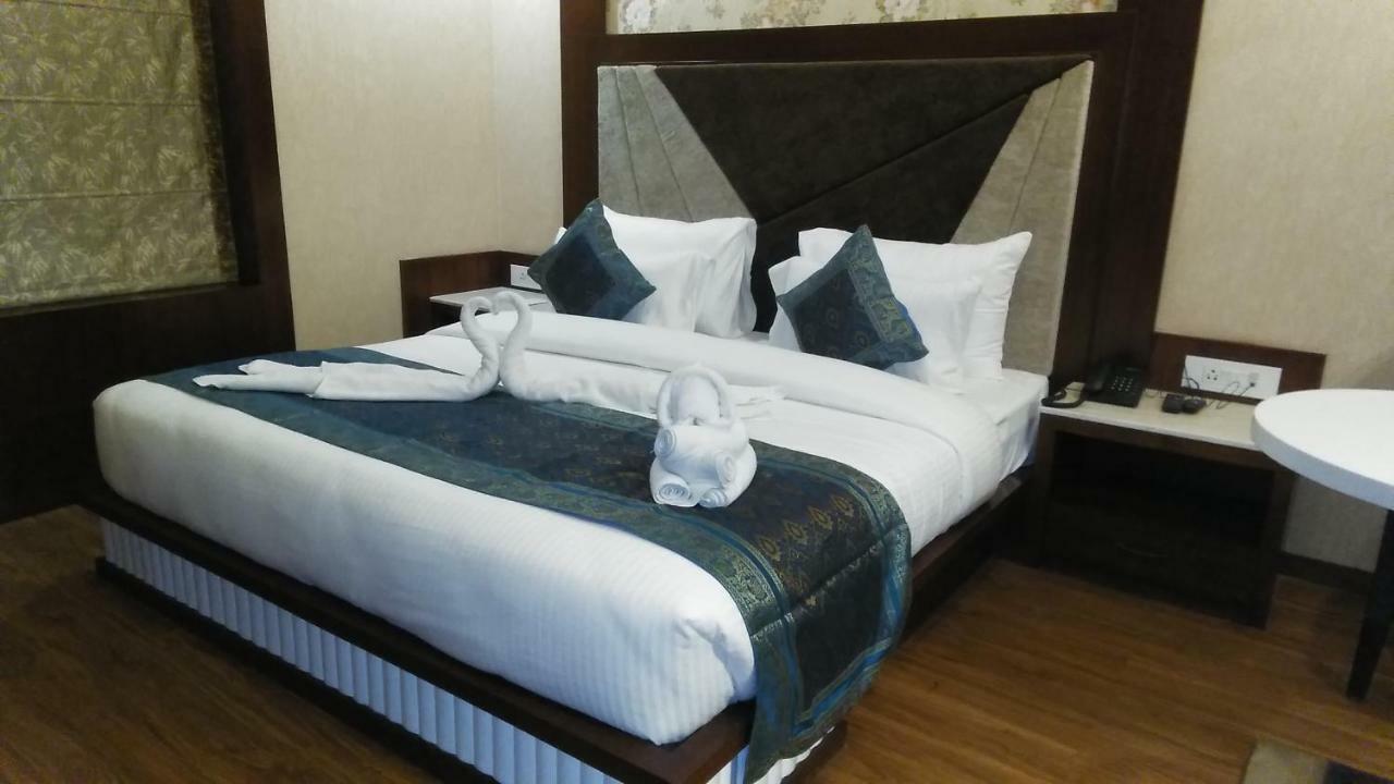 Square Inn Hotel,Βαρανάσι Εξωτερικό φωτογραφία