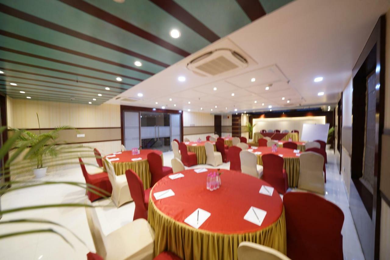 Square Inn Hotel,Βαρανάσι Εξωτερικό φωτογραφία